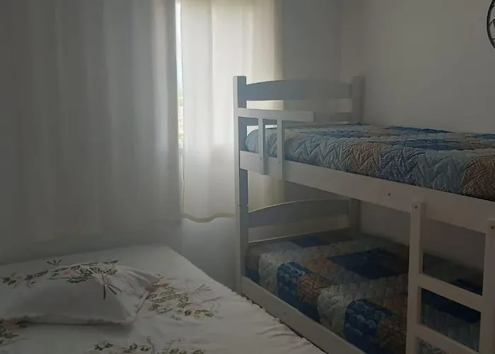 Ap. Condominio Da Fe C/ Garagem E Ar Condicionado